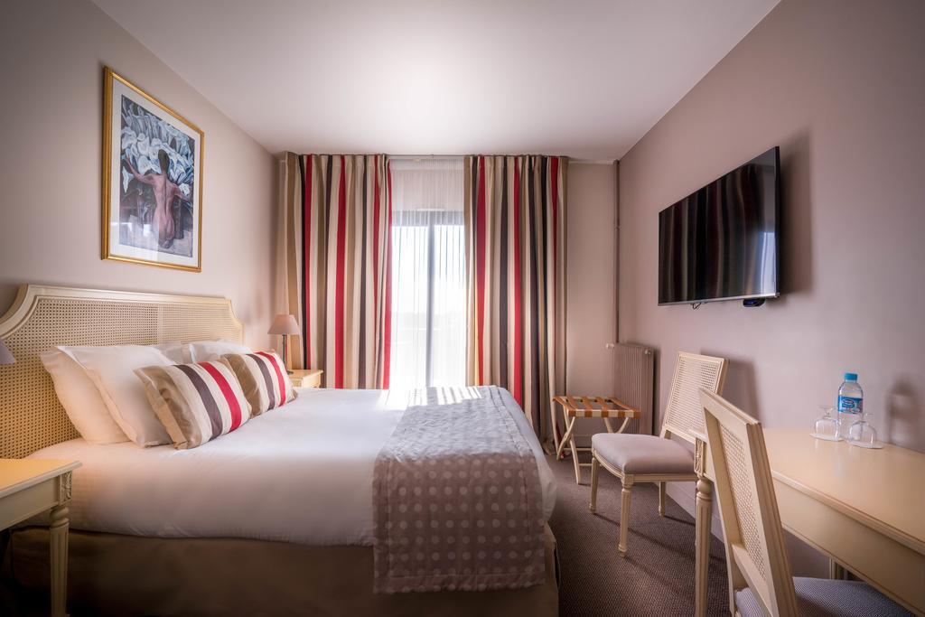 Best Western Plus Hostellerie Du Vallon Trouville-sur-Mer Ngoại thất bức ảnh