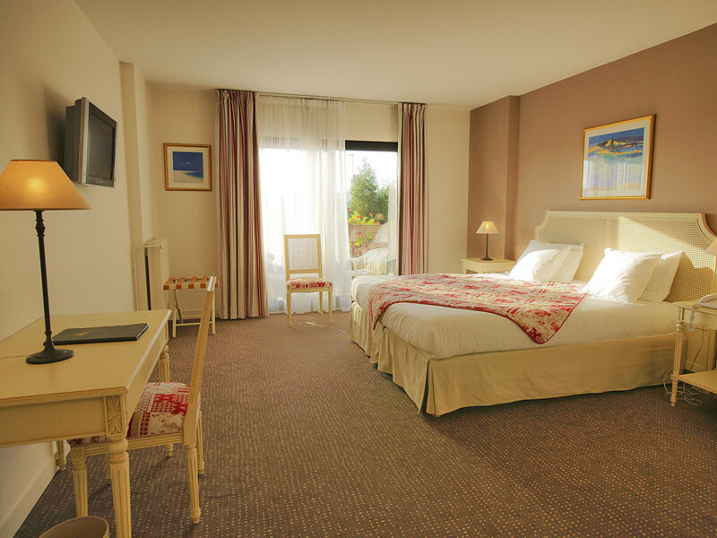 Best Western Plus Hostellerie Du Vallon Trouville-sur-Mer Ngoại thất bức ảnh
